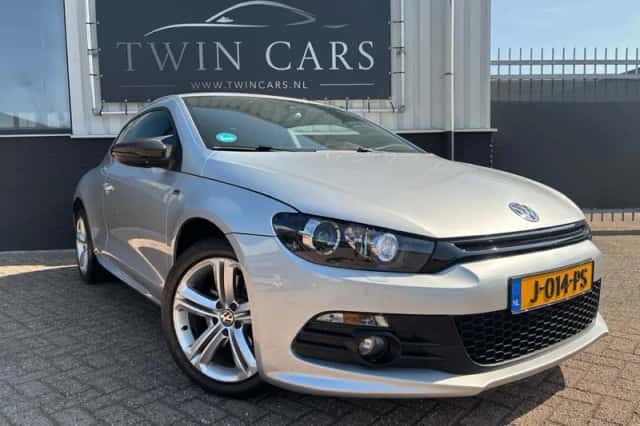 Volkswagen Scirocco (2010) thumbnail 1