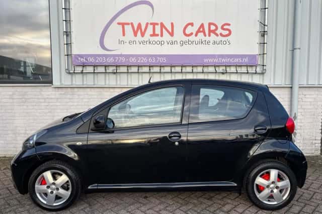 Toyota Aygo (2007) thumbnail 5