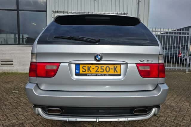 BMW X5 (2002) thumbnail 5
