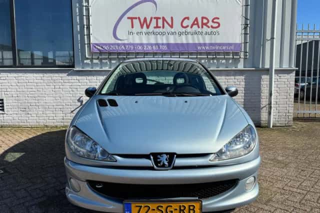 Peugeot 206 (2006) thumbnail 3