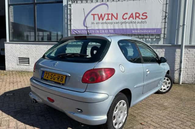 Peugeot 206 (2006) thumbnail 6