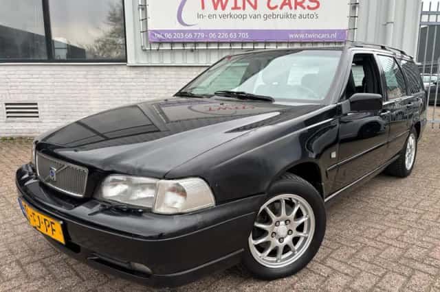 Volvo V70 (2000) thumbnail 2