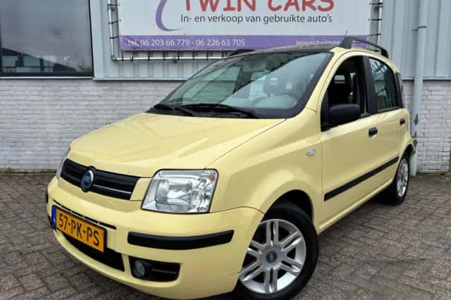 Fiat Panda (2004) thumbnail 2