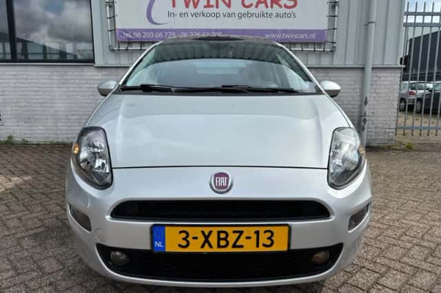 Fiat Punto (2014) thumbnail 3