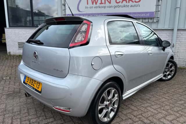 Fiat Punto (2014) thumbnail 6
