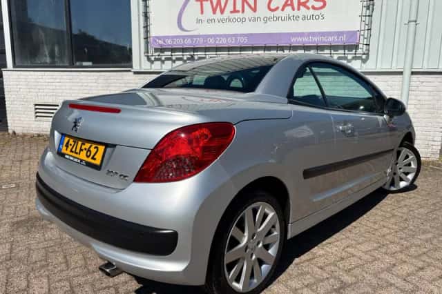 Peugeot 207 (2008) thumbnail 6