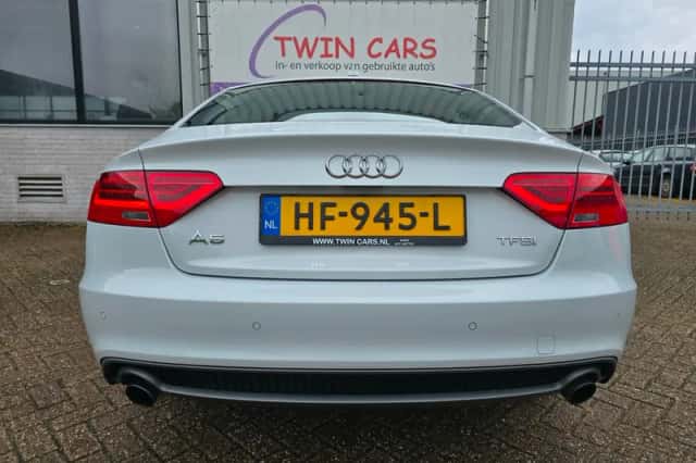 Audi A5 (2015) thumbnail 5