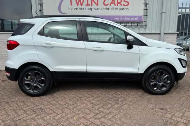 Ford EcoSport (2018) thumbnail 4