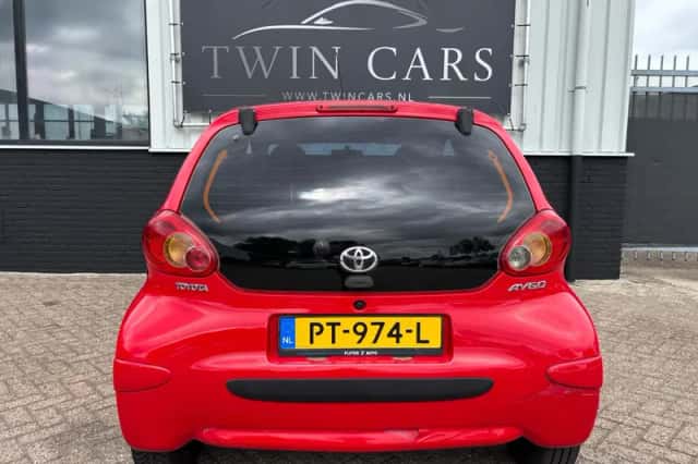 Toyota Aygo (2006) thumbnail 5