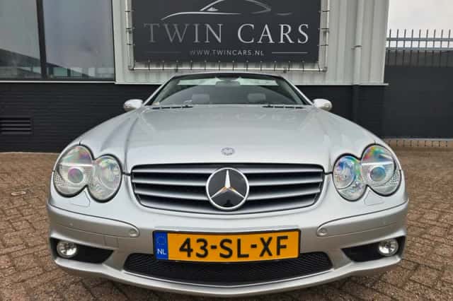 Mercedes-Benz SL-Klasse (2003) thumbnail 2