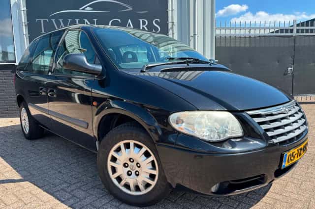 Chrysler Voyager (2007) thumbnail 1