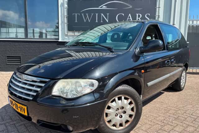 Chrysler Voyager (2007) thumbnail 3