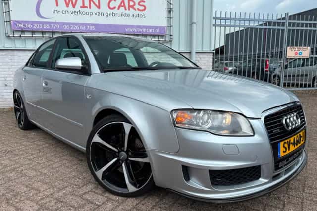 Audi A4 (2005) thumbnail 1