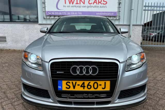 Audi A4 (2005) thumbnail 2