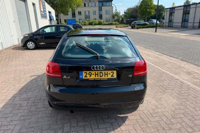 Audi A3 (2008) thumbnail 3