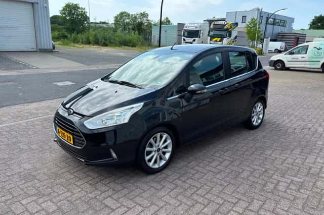 Ford B-Max (2014) thumbnail 4