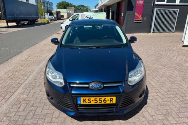 Ford Focus (2013) thumbnail 6