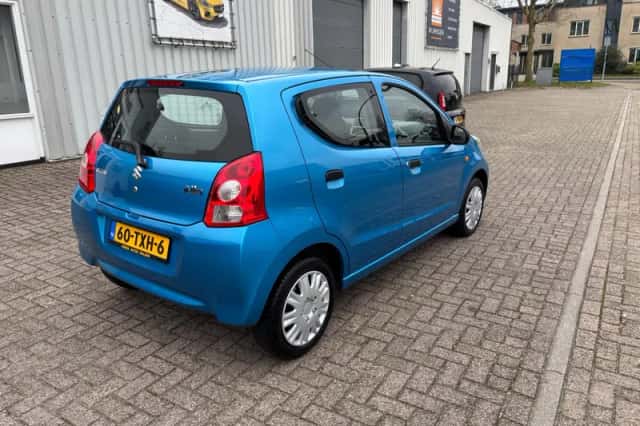 Suzuki Alto (2012) thumbnail 2