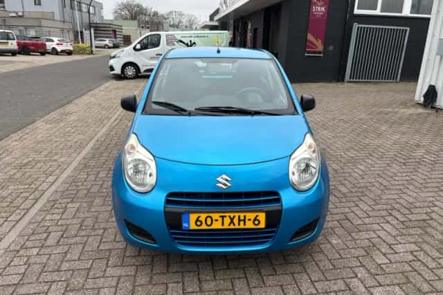 Suzuki Alto (2012) thumbnail 6