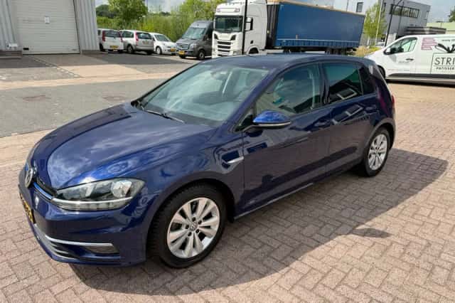Volkswagen Golf (2020) thumbnail 5