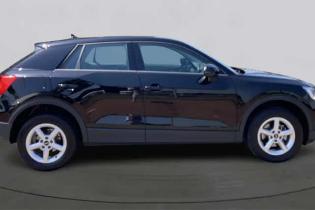 Audi Q2 (2022) thumbnail 4
