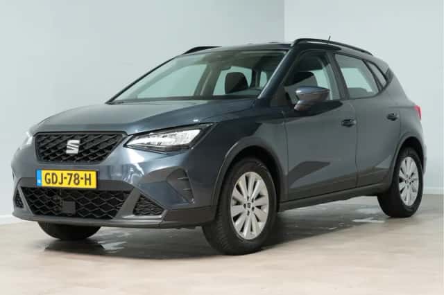 SEAT Arona (2024) thumbnail 1