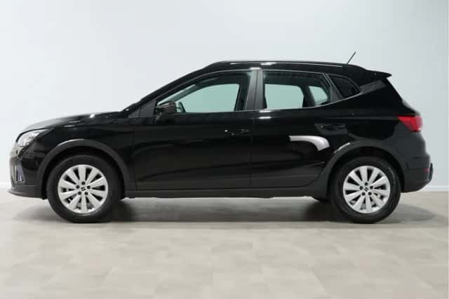 SEAT Arona (2024) thumbnail 3