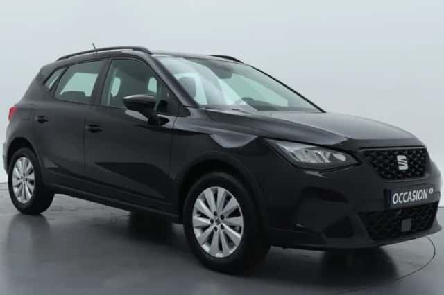 SEAT Arona (2025) thumbnail 3