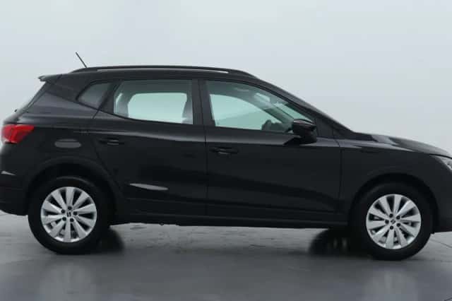 SEAT Arona (2025) thumbnail 4