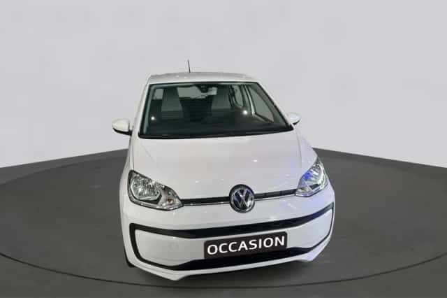 Volkswagen Up! (2020) thumbnail 2