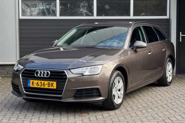 Audi A4 (2016) thumbnail 1