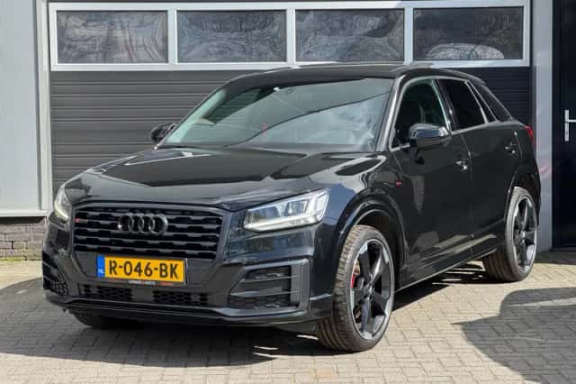 Audi Q2 (2017) thumbnail 1