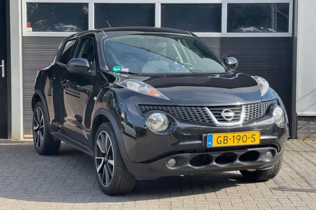 Nissan Juke (2014) thumbnail 3