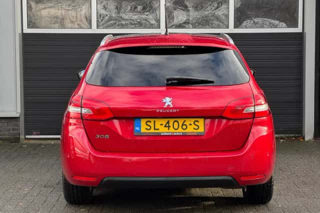 Peugeot 308 (2018) thumbnail 5