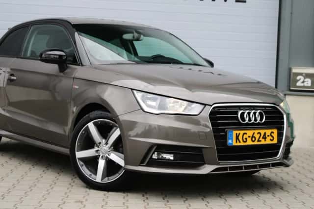 Audi A1 (2016) thumbnail 2