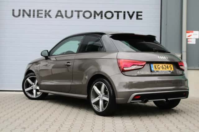 Audi A1 (2016) thumbnail 3