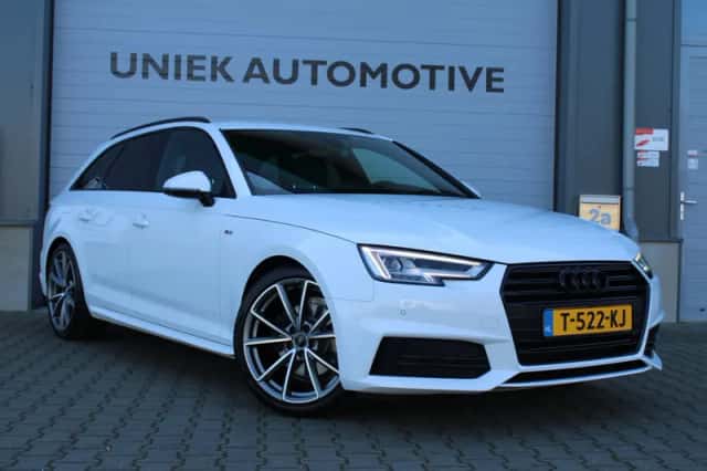 Audi A4 (2018) thumbnail 1