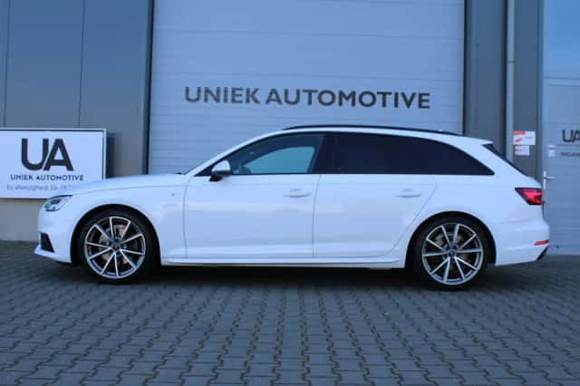 Audi A4 (2018) thumbnail 5