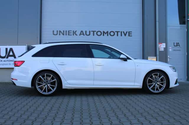 Audi A4 (2018) thumbnail 6
