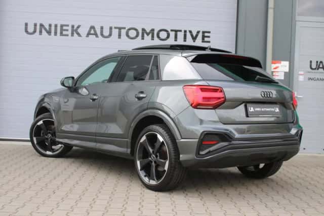 Audi Q2 (2024) thumbnail 3