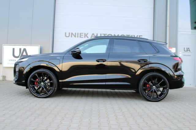 Audi Q3 (2025) thumbnail 5