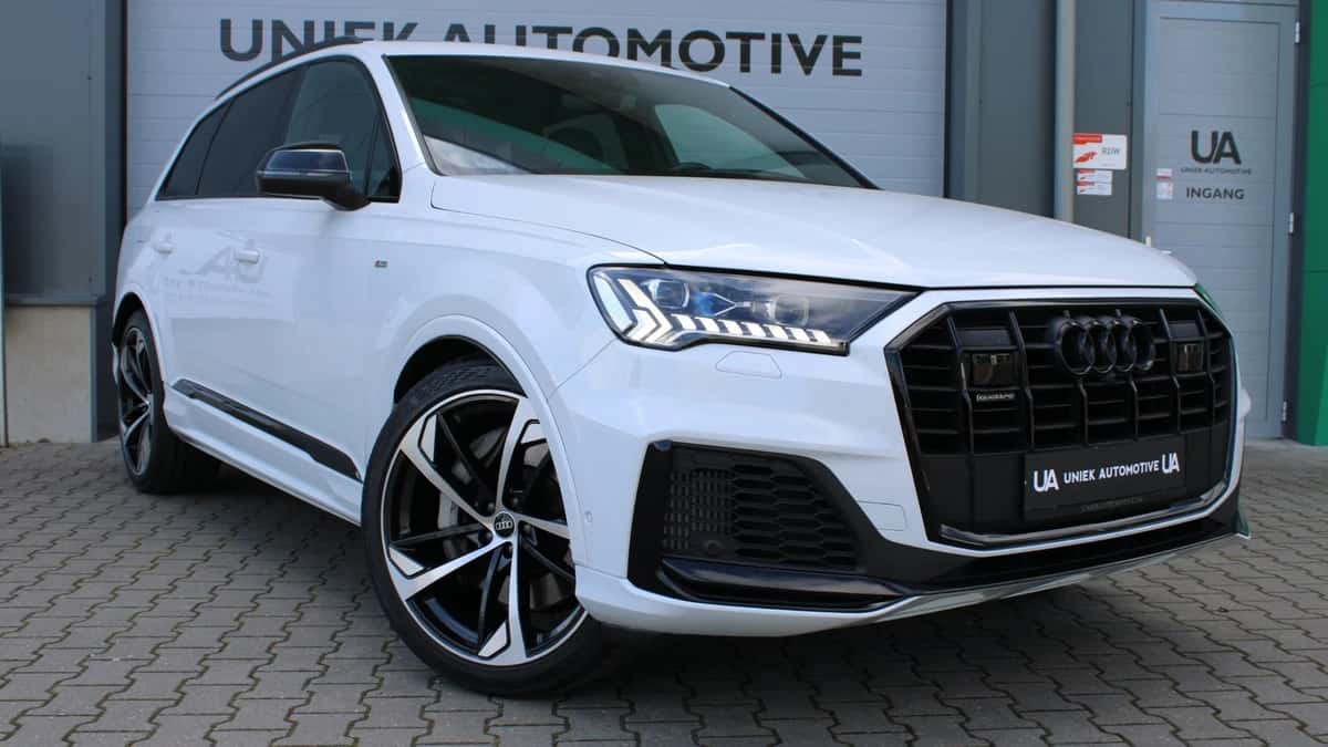 Audi Q7 — foto 1