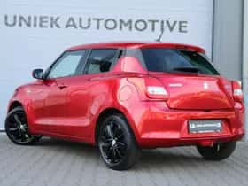 Suzuki Swift thumbnail 3