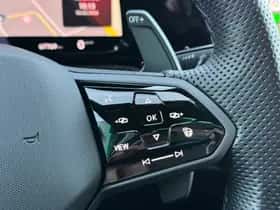Volkswagen Golf thumbnail 38