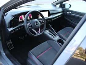 Volkswagen Golf thumbnail 24