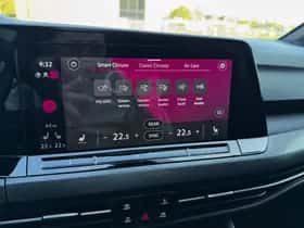 Volkswagen Golf thumbnail 46