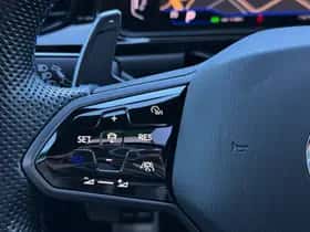 Volkswagen T-Roc thumbnail 25
