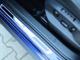Volkswagen T-Roc thumbnail 34