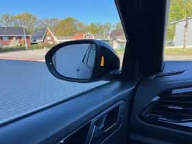 Volkswagen T-Roc thumbnail 36