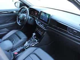 Volkswagen T-Roc thumbnail 38